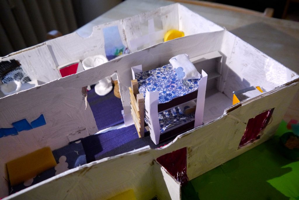 Architektur-Werkstatt: Etagenbett für 5 Kinder